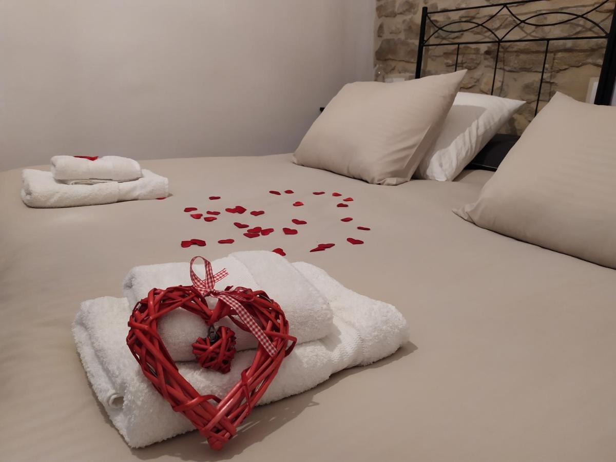 Apartamentos Xert Escapadas En Castellon Cerca De Morella Y Peniscola Chert Sant Mateu Esterno foto